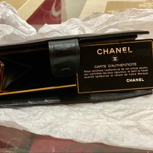 Beautiful leather wallet - Picture 2 of 5